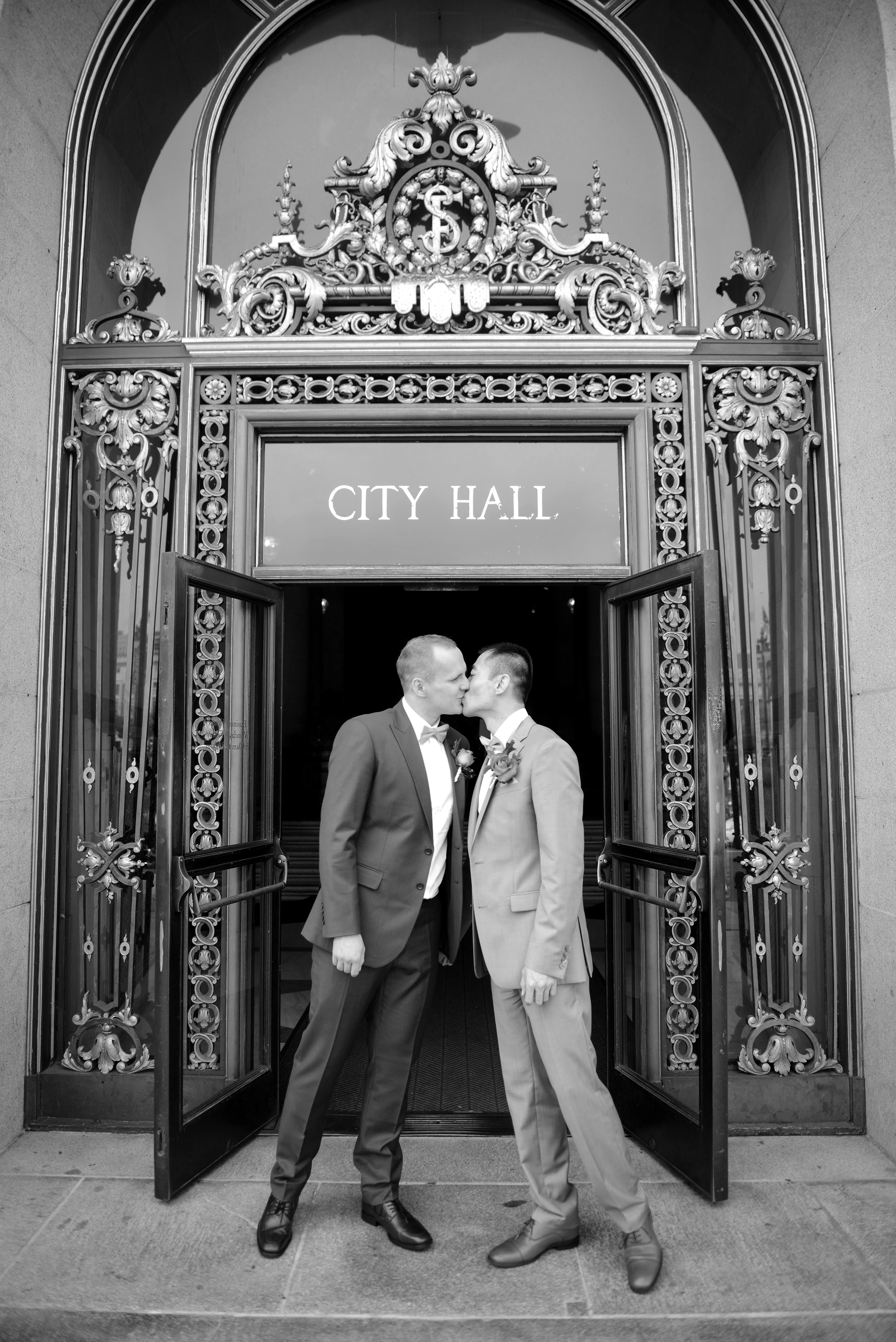 Engagement - Zhibo and Mathias City Hall, Baker's Beach, Fort Point, Palace of Fine Arts, San Francisco, CA 13