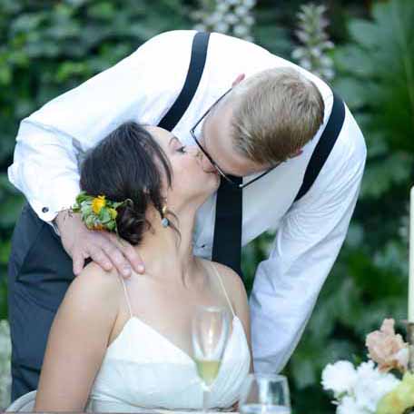wedding mark akela